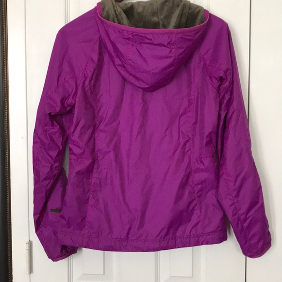 Pink North Face jacket - Picture 5 of 8